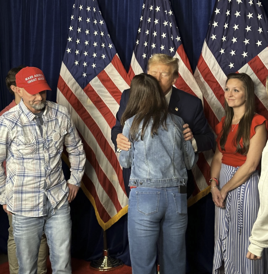 Trump Meets with Laken Riley’s Family – Condemns Biden and His Regime
