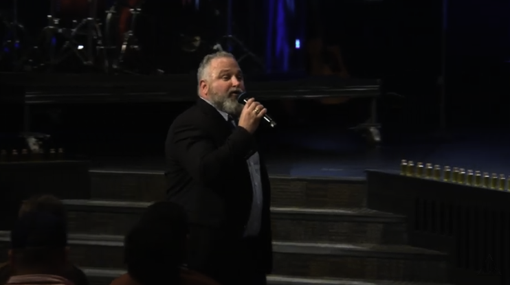 WATCH! Pastor Brian Gibson LIVE from ‘His Church’ in Amarillo, Texas  – The Triumphal Entry Prophecy – LIVE –